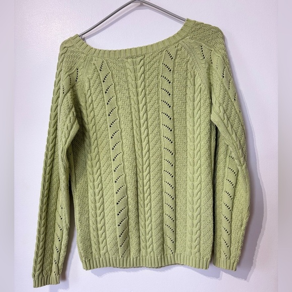 🎉4/30$🎉 Reitmans Green Cable Knit Scoop Neck Sweater – Women’s M - Picture 4 of 4
